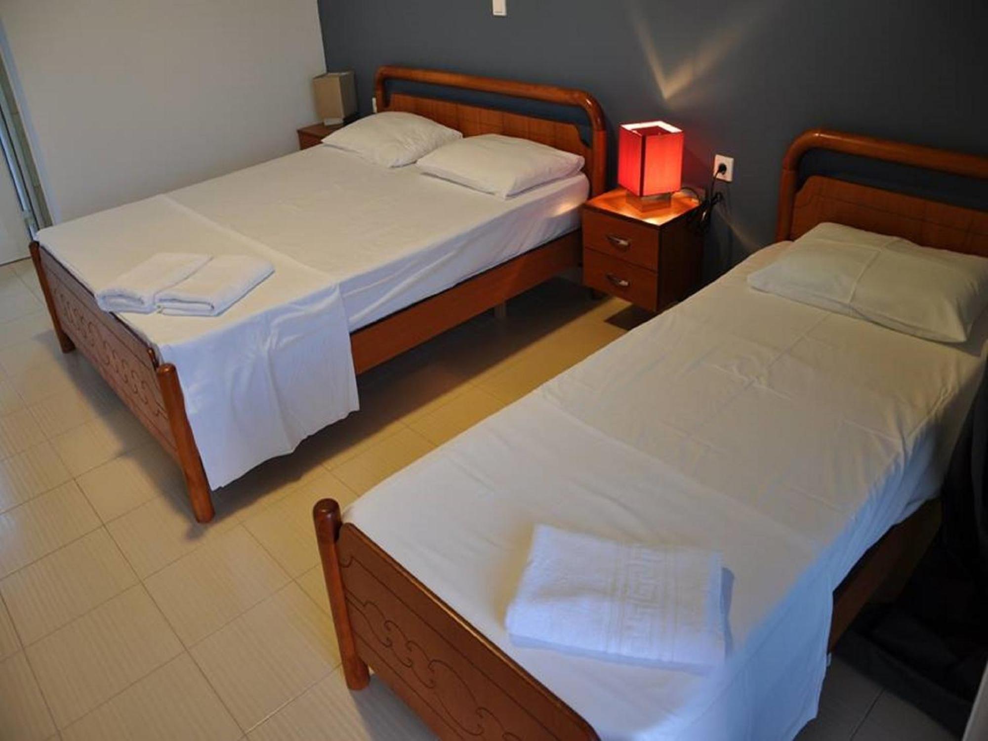 La Maroja View Hotel Dhermi Phòng bức ảnh
